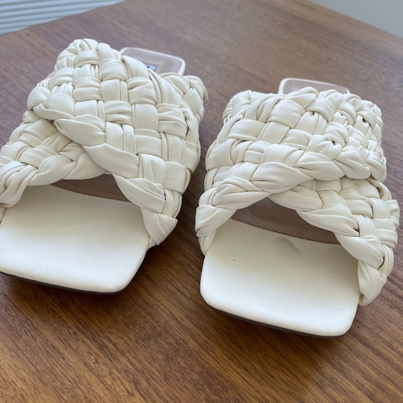 Steve Madden Slides - Picture 2 of 4